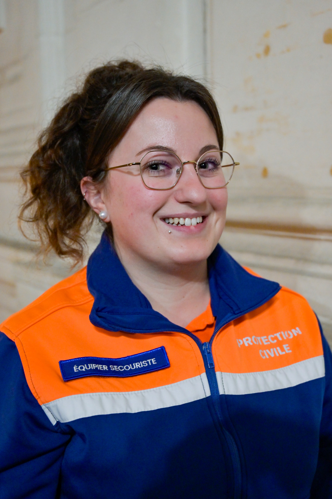 Manuella Audurier Manuella Audurier, équipier secouriste de la Protection Civile, lauréate des Trophées du bénévolat