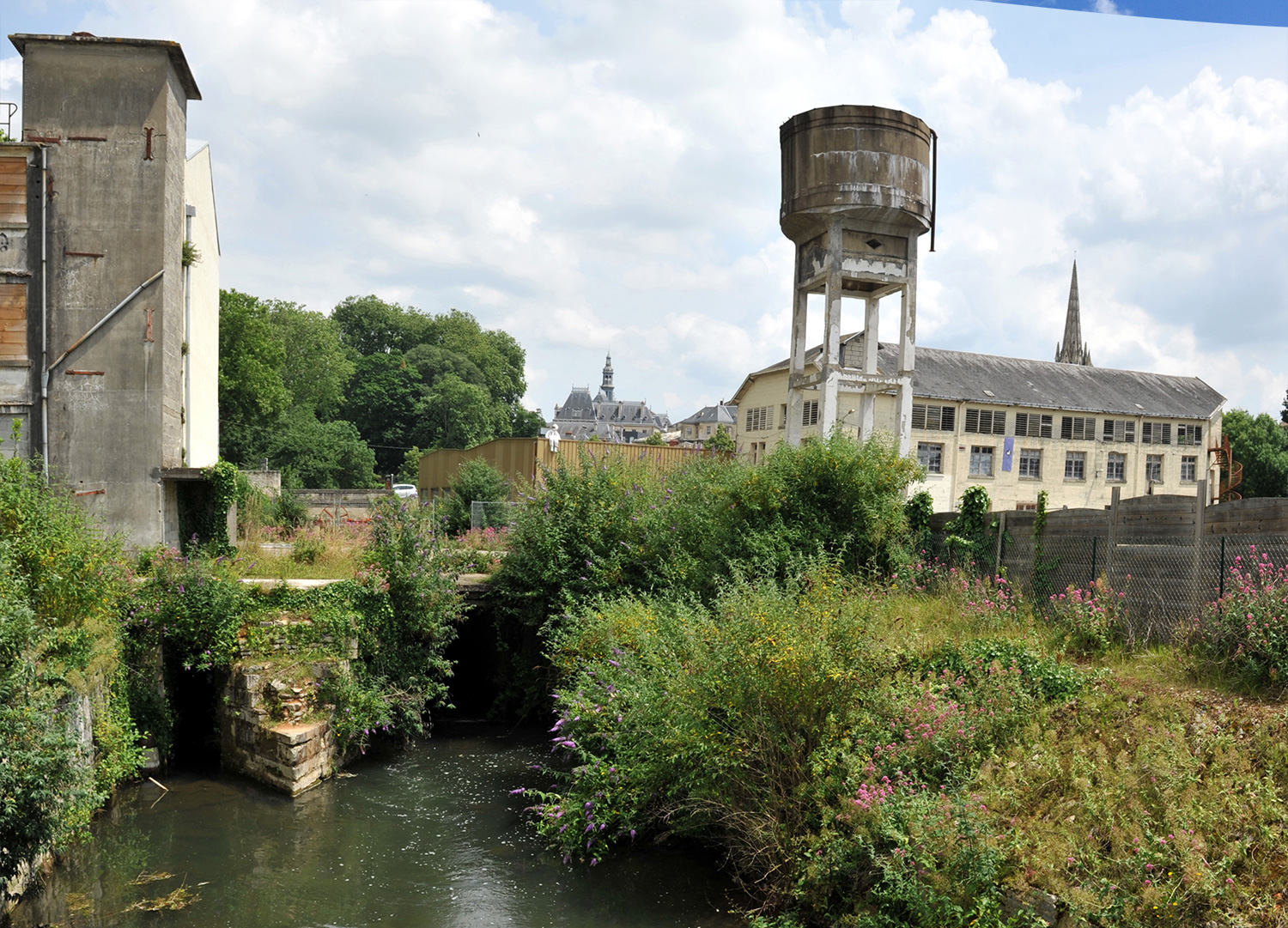 Bief depuis la rue de la chamoiserie avant