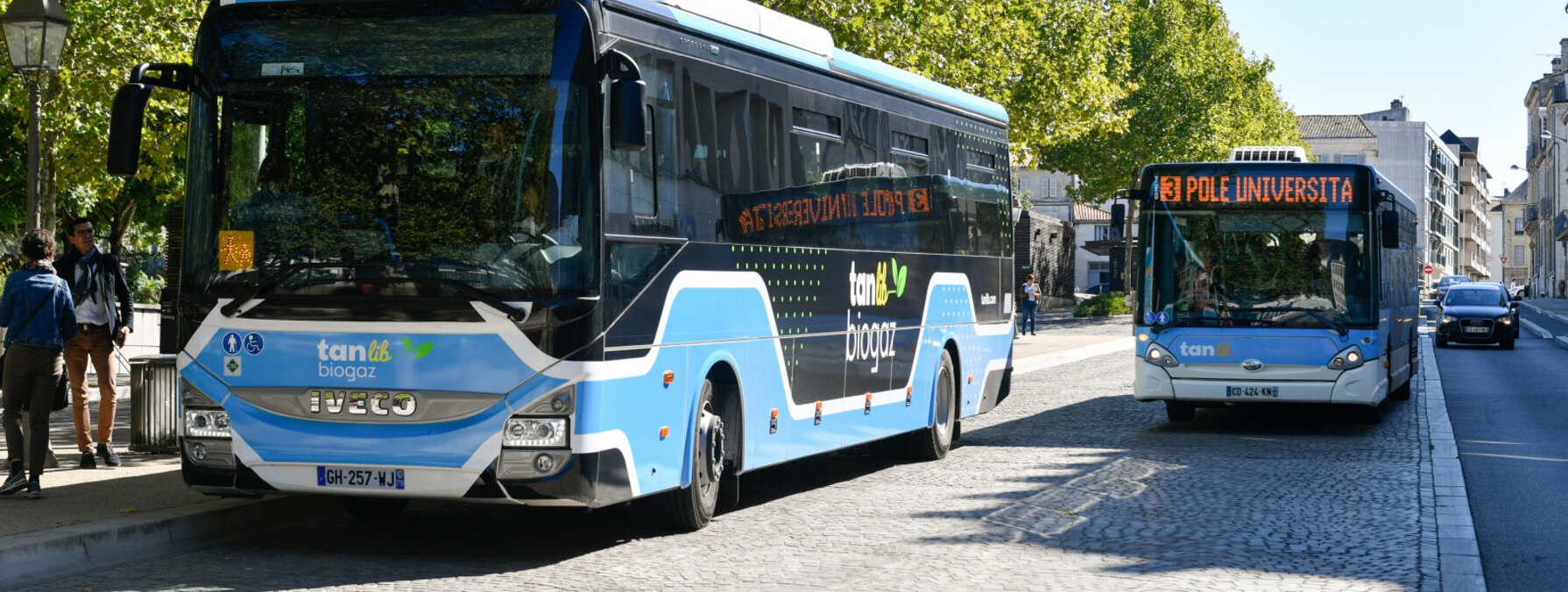 Presentation des Auto Car Biogaz et navettes et bus electrique TAN lib.