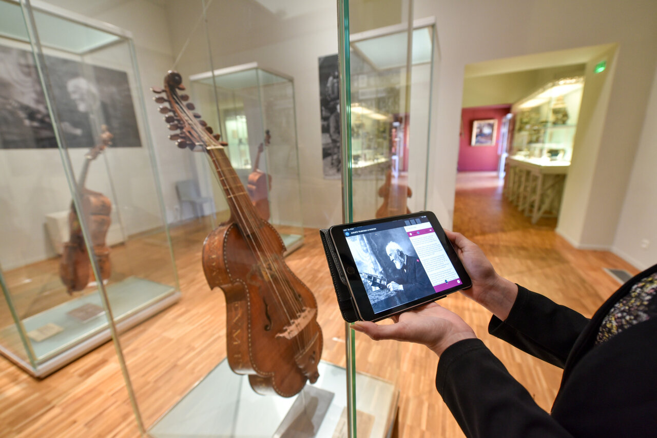 Parcours numérique Auguste-Tolbecque au musée Parcours numérique Auguste-Tolbecque au musée