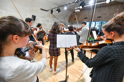 Inauguration après travaux du conservatoire de musique et de danse Auguste Tolbeque au centre Du Gesclin de Niort Inauguration du conservatoire Auguste Tolbecque