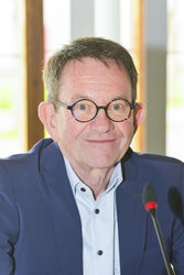 Dominique SIX