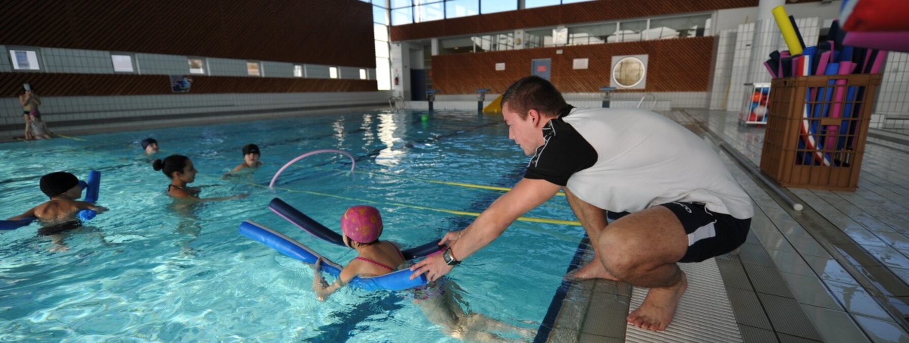 Cours de natation au centre aquatique des Fraignes a Chauray