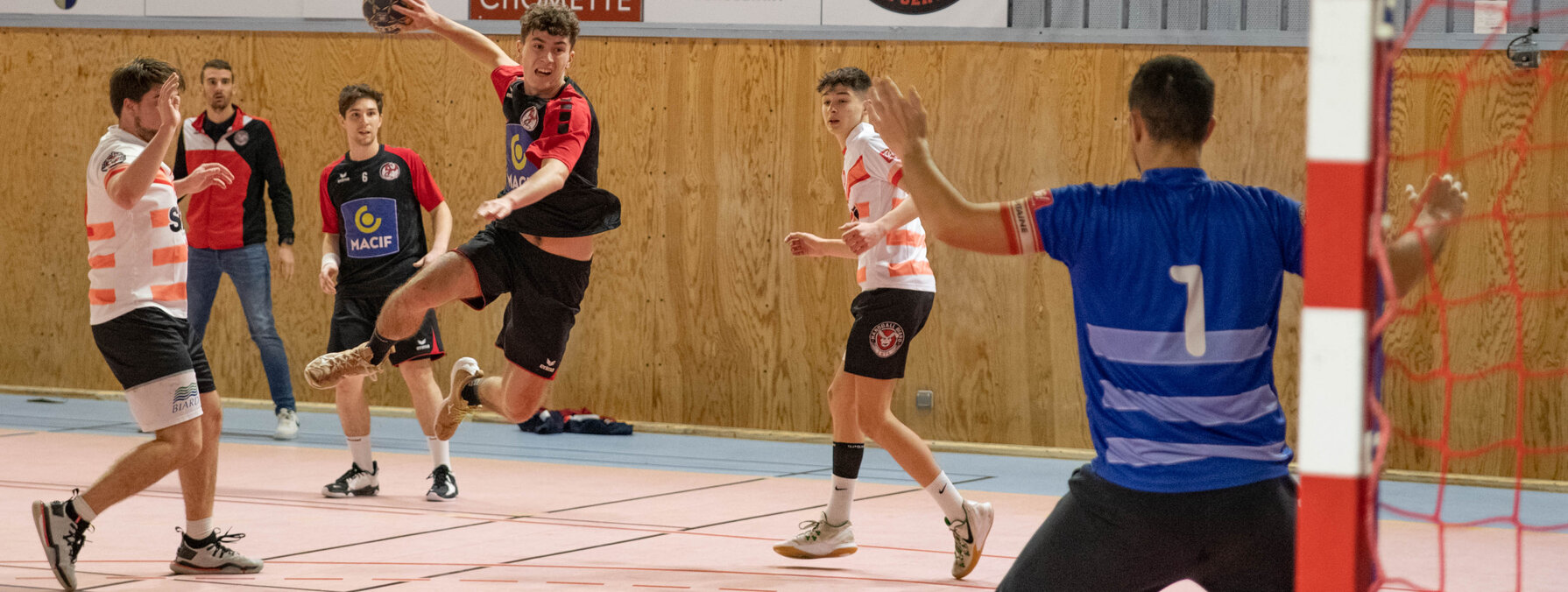 Match de handball Souche contre Biard